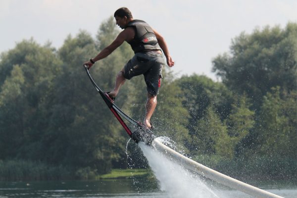 Ervaar de nieuwste hype en ga hoverboarden!